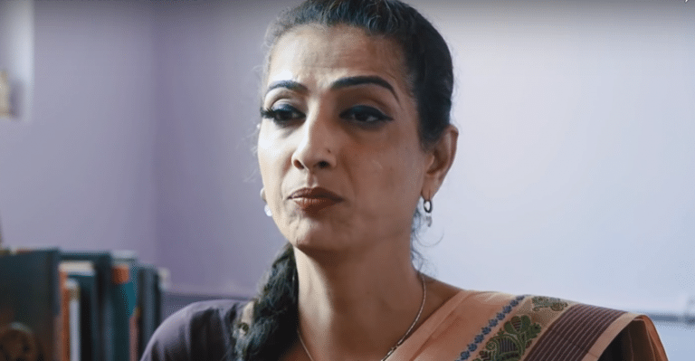 Meet Salma Khan – The First Transgender Lok Adalat Panelist From Mumbai