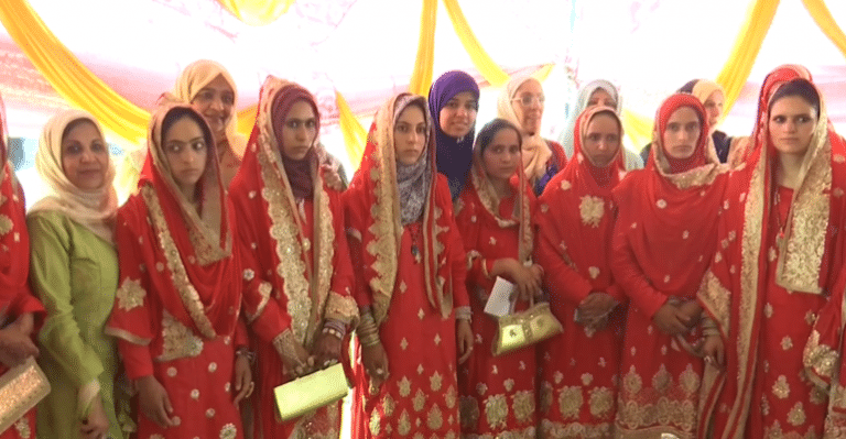 105 Couples Tie The Knot In Kashmir, A Mass Marriage Initiated To Save People From Huge Debts