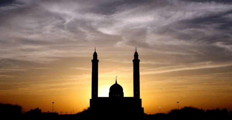 This Hyderabad Mosque Invited People Of Different Religion To Experience The Culture Of Muslims