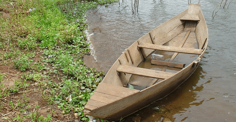 Unsung Hero: 15-YO Girl Rescues 12 Children From River, Her Courage Goes Unnoticed