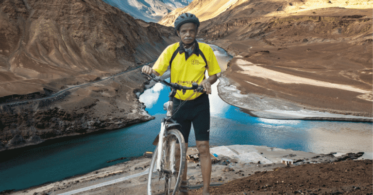 Meet Josettan, The 80-YO Kerala Man Who Cycled From Thrissur To Ladakh