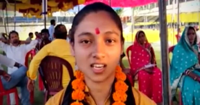 Meet The 21-YO Woman Who Has Become The Youngest Sarpanch In Bihar