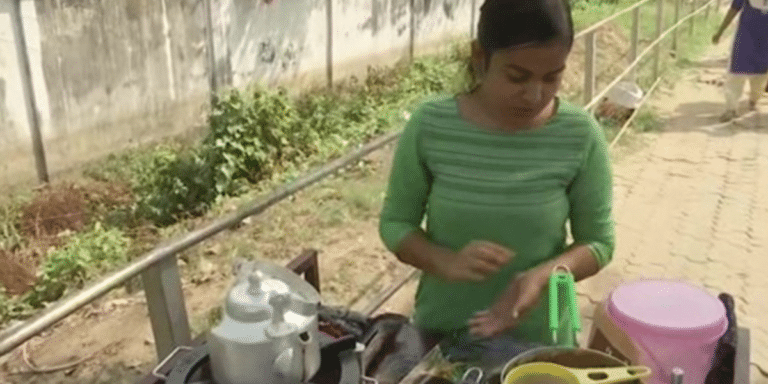 Why Always A ‘Chaiwala’? This Time It’s A ‘Chaiwali’ Taking Over The Internet